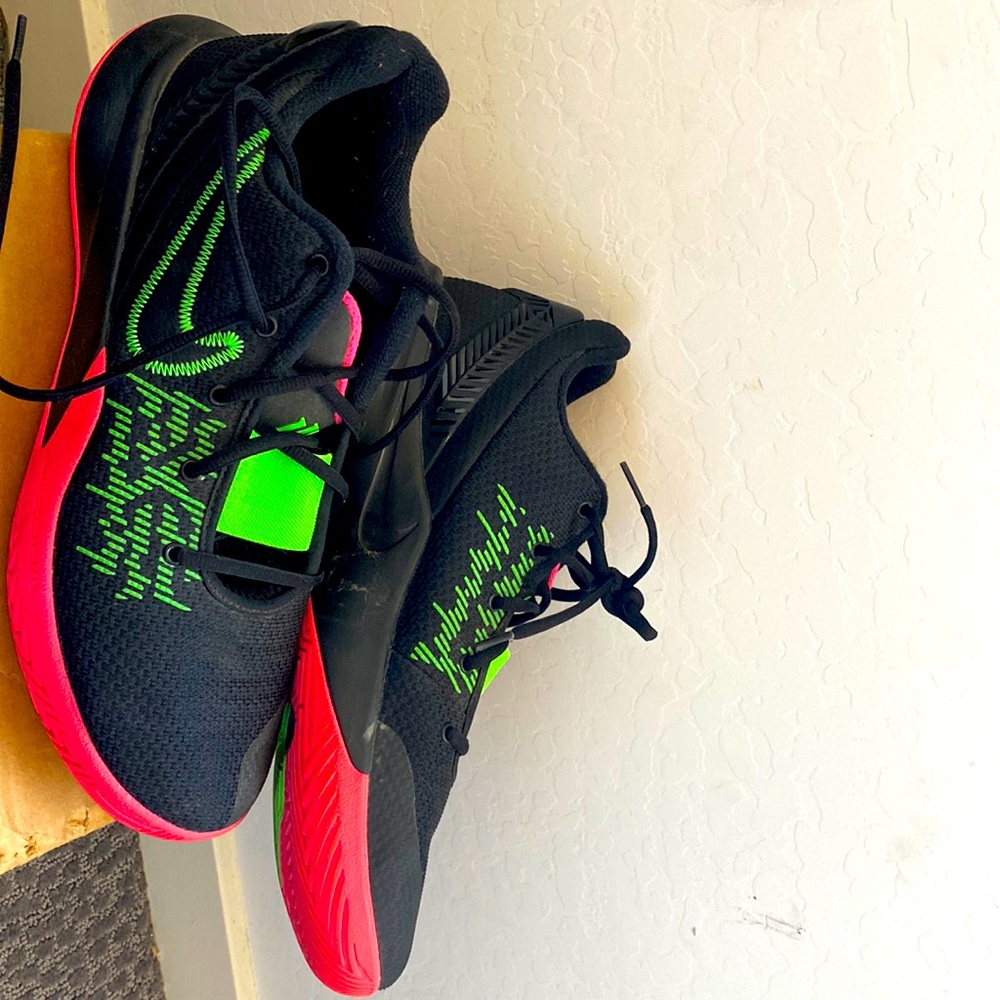 Nike Kyrie Flytrap Mens Size 11